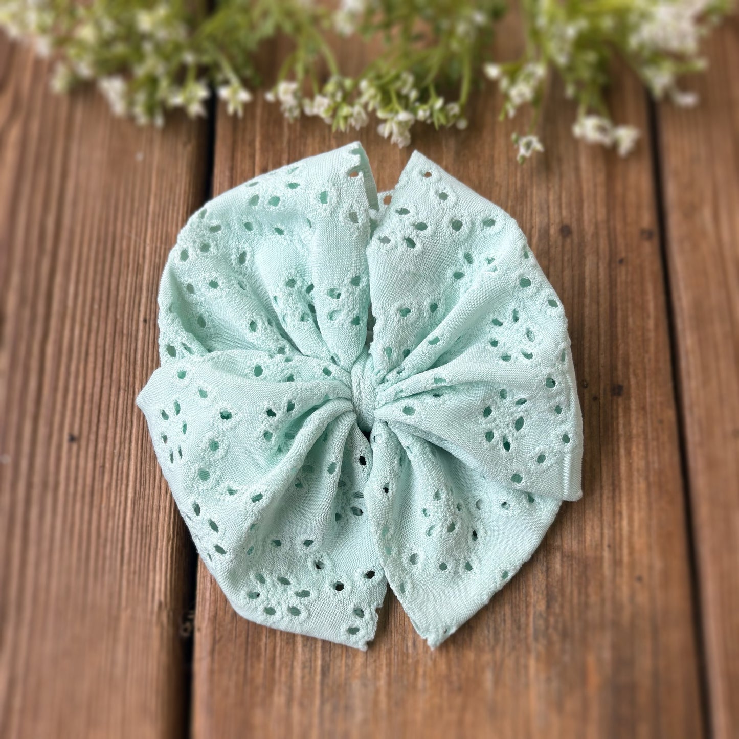 Tiffany Eyelet - Big Messy