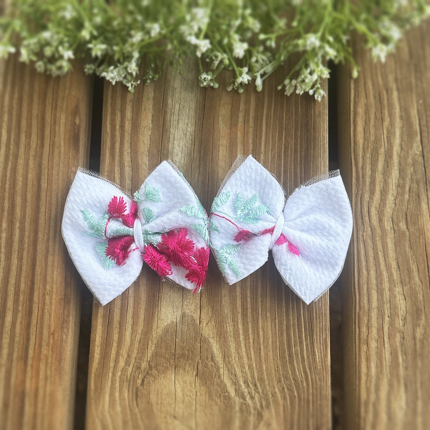 Embroidered Mesh - Piggies