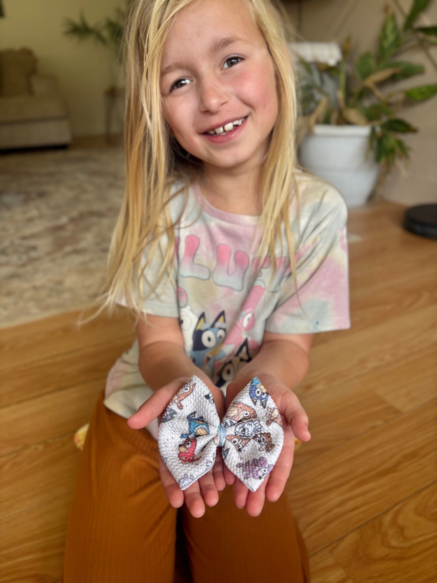 Bluey - Small Gabriella Bow