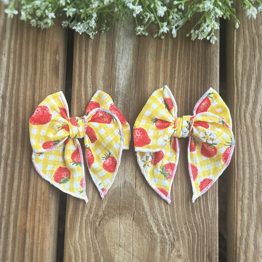 Strawberry Plaid - Fable Piggies